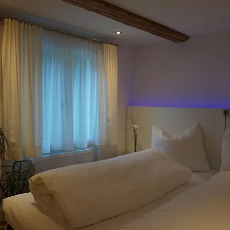 Bed & Breakfast Waldrast 3*