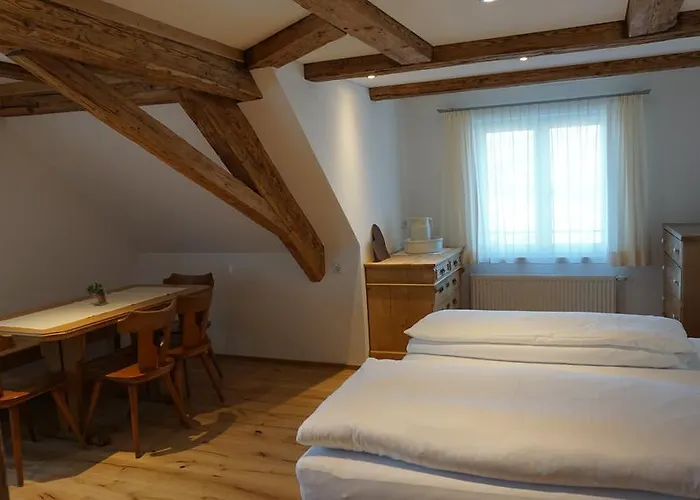 Bed & Breakfast Waldrast Bed & Breakfast