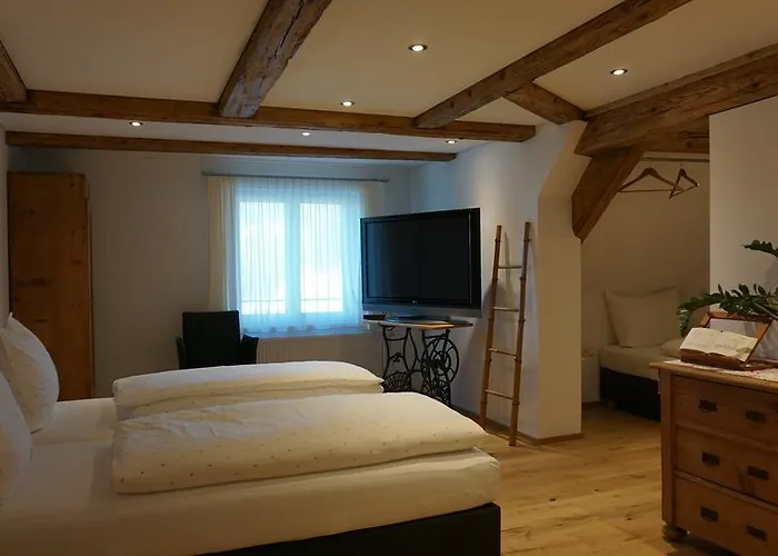 Waldrast Bed & Breakfast 3*